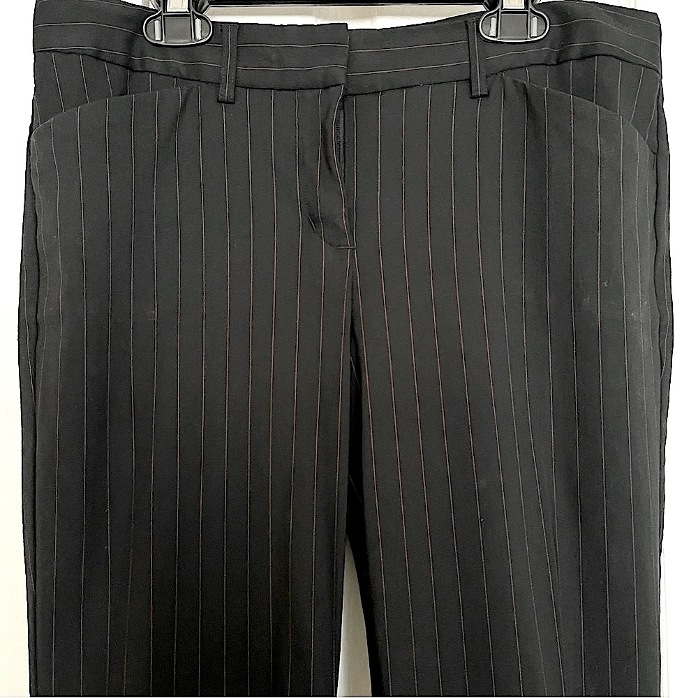 Express design studio dress pant, stretch, boot cut size 4.